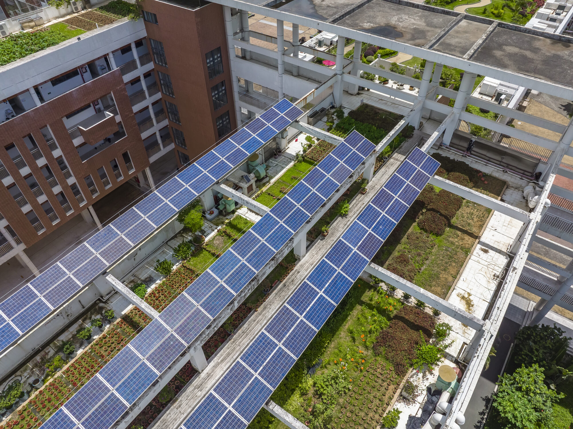 Smart Schools: Integrating Technology for Energy Efficiency - LASER Energy
